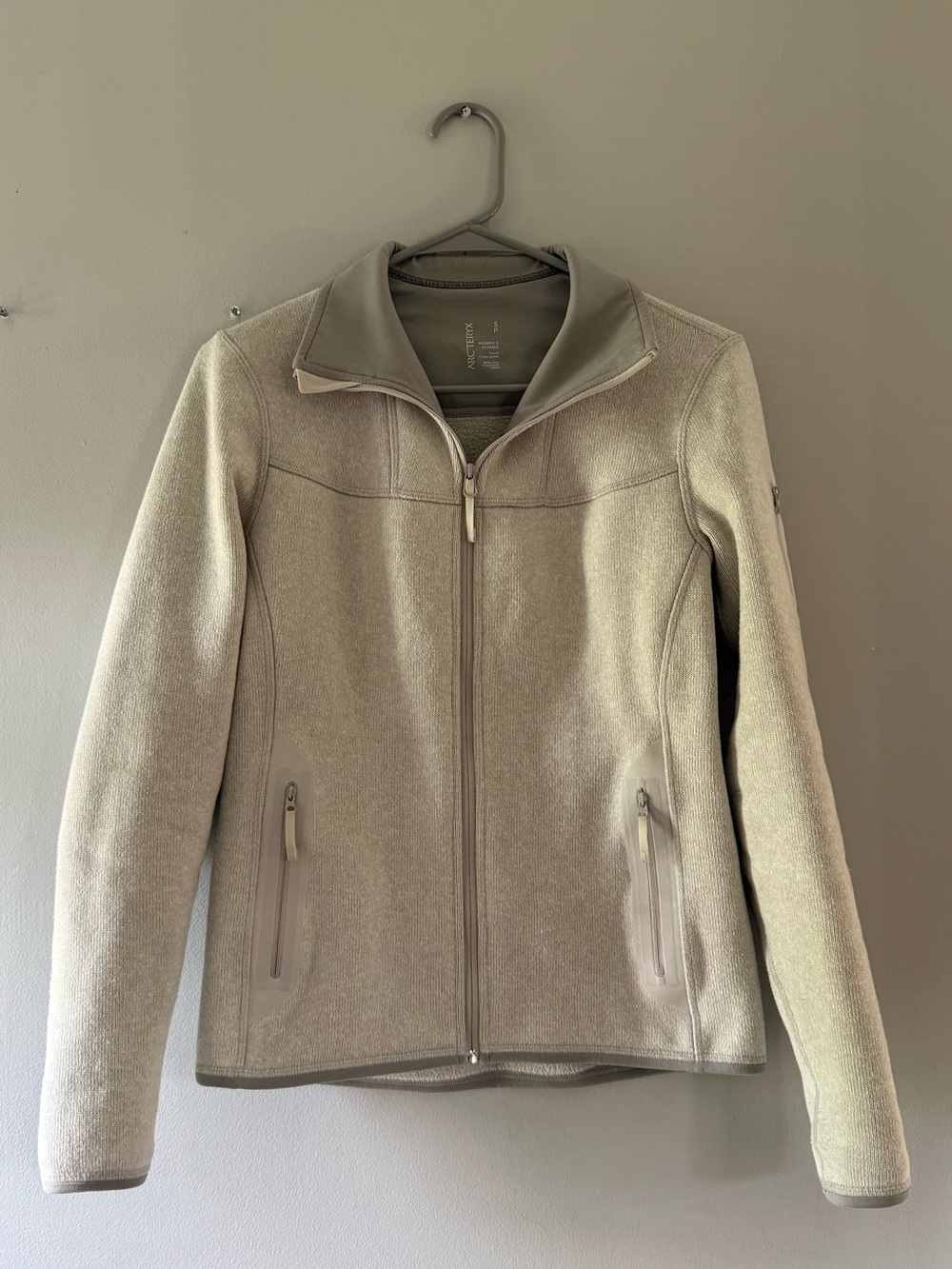 EUC Arc'teryx Covert Cardigan (Women’s Size Small)